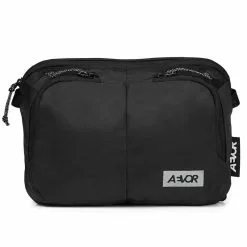 AEVOR Sacoche Bag Ripstop Black - Umhängetasche 4 L Mit Anti-Twist-Gurt Schwarz