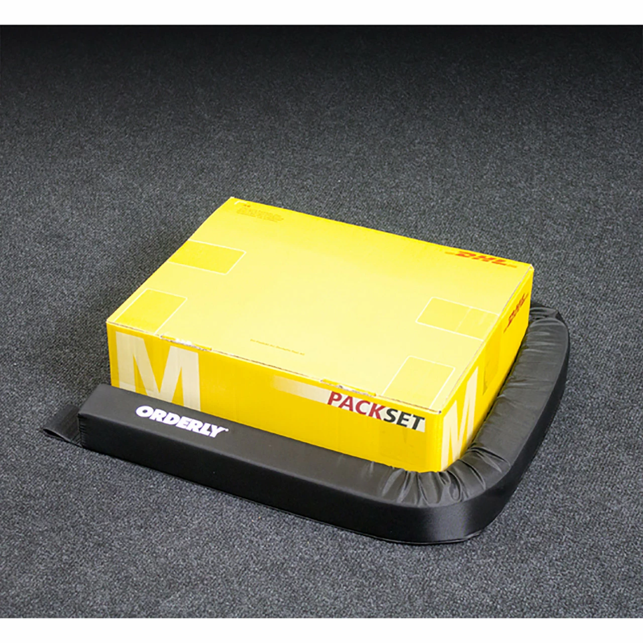 ORDERLY Gepolsterte Gepäckfixierung Für PKW-Kofferräume – Bild 4